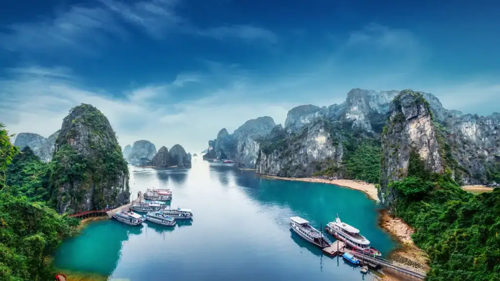 Emerald Travel Rondreis Vietnam Hanoi tot Hoi an.jpg