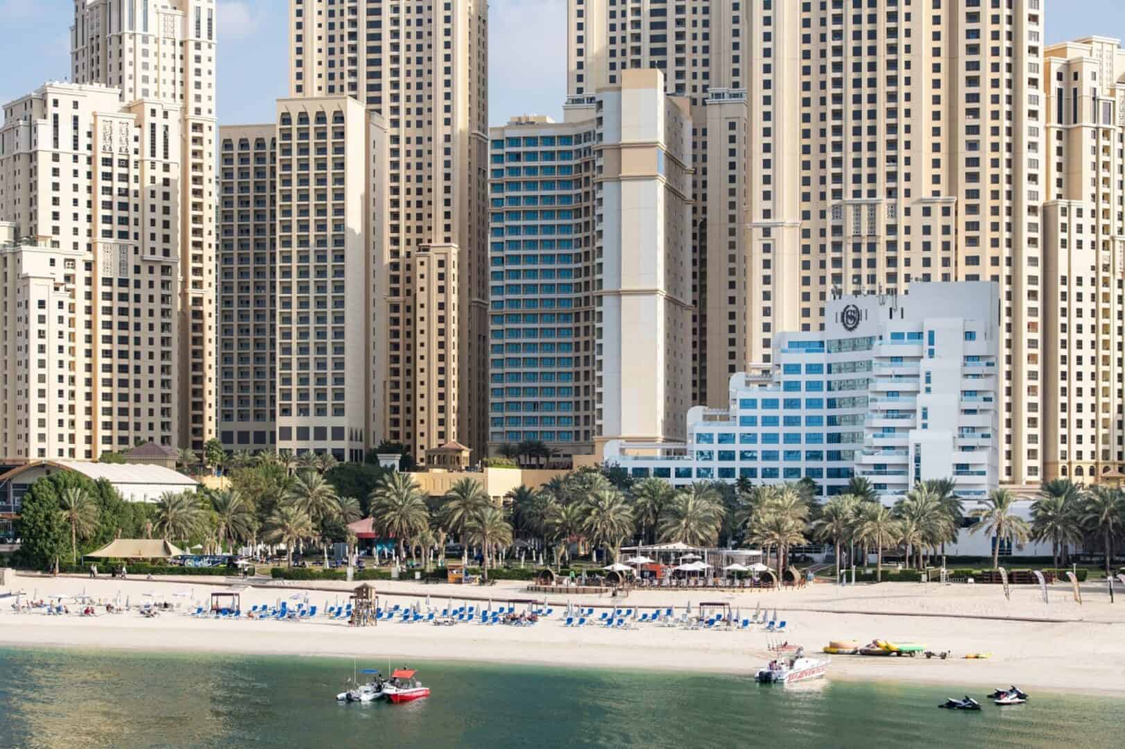 Aaedxb1whq 1447074