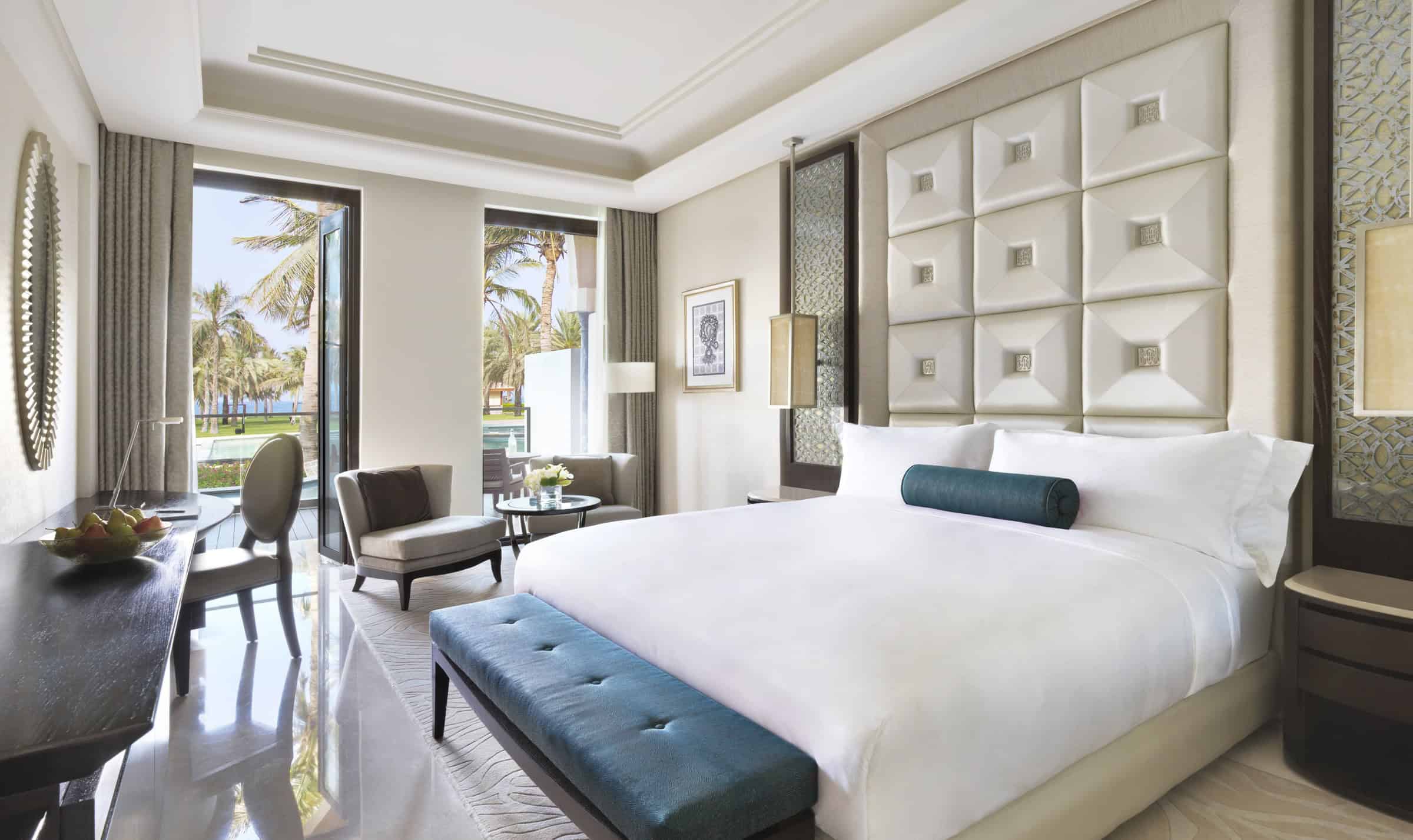 Al Bustan Palace Guest Room