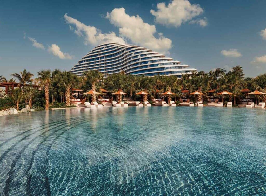 Emerald Travel Dubai Jumeirah Beach Aspect Ratio 880 650