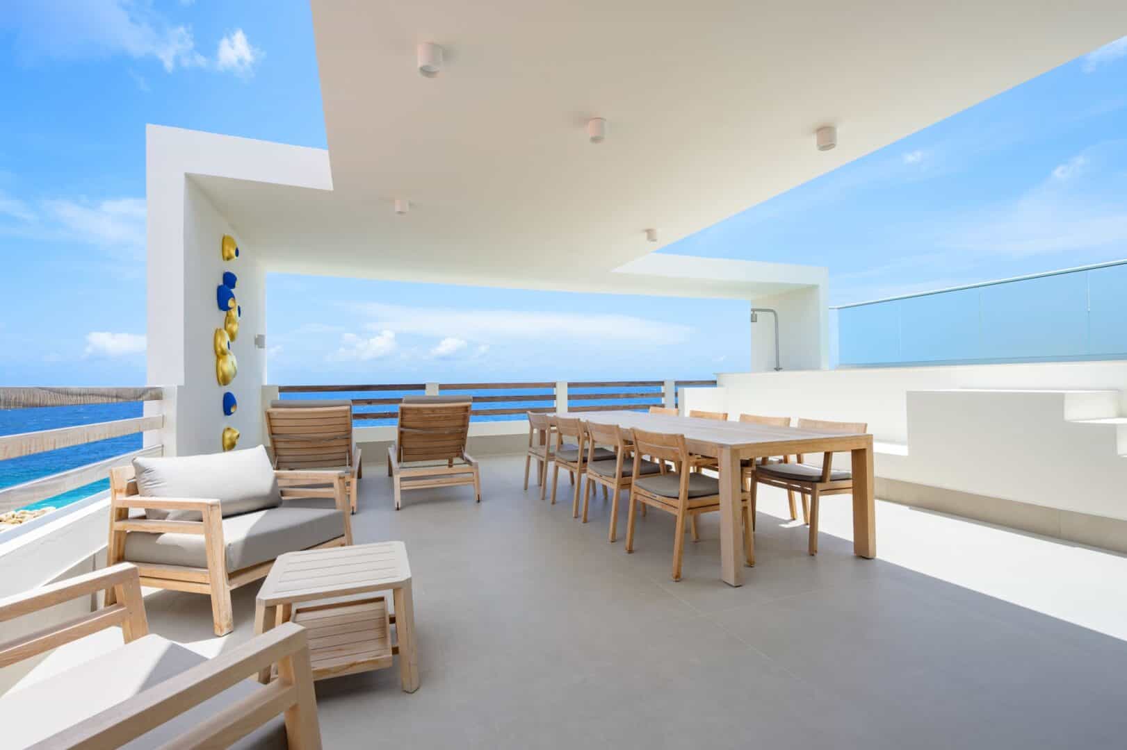 Art Hotel Curaçao Presidential Suite