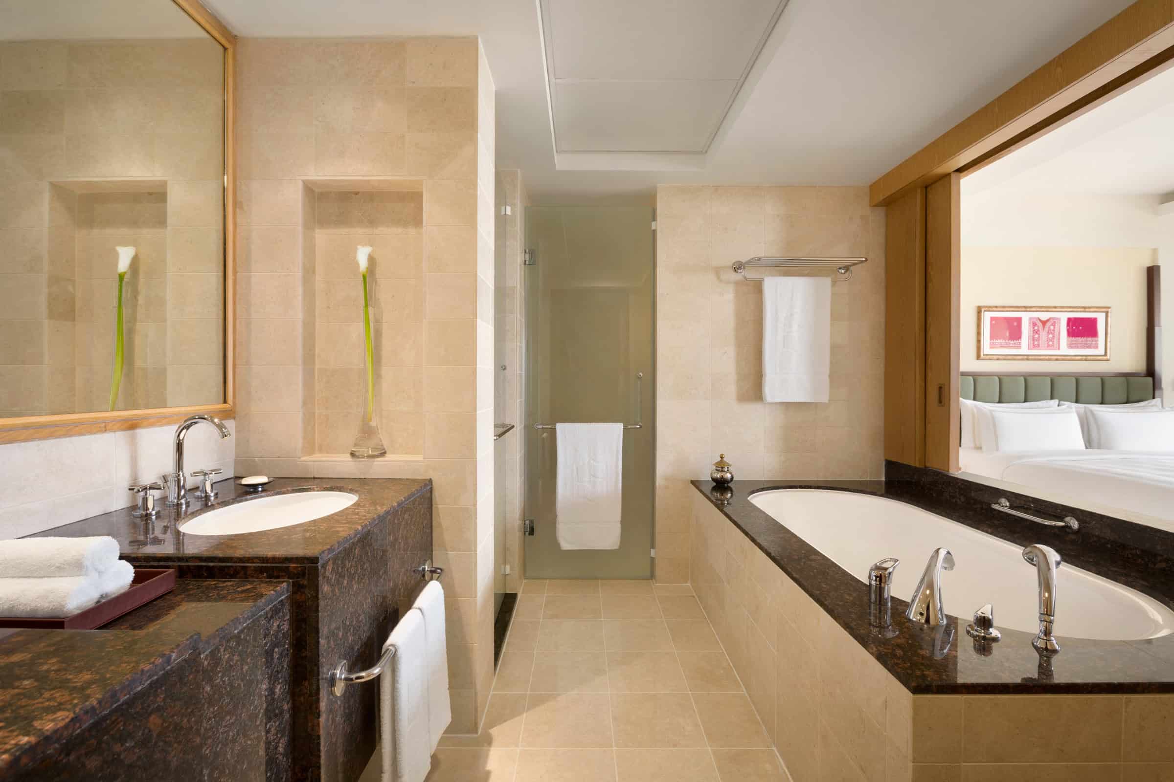 Hilton Muscat Al Bandar Oman Badkamer3