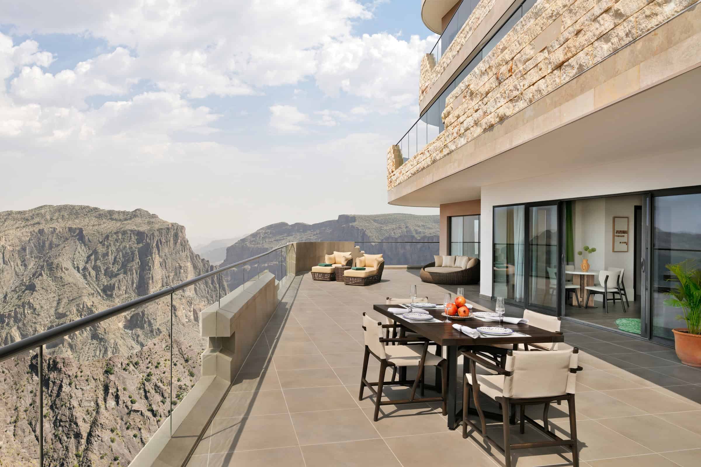Indigo Jabal Akhdar Resort Spa Oman Suite3