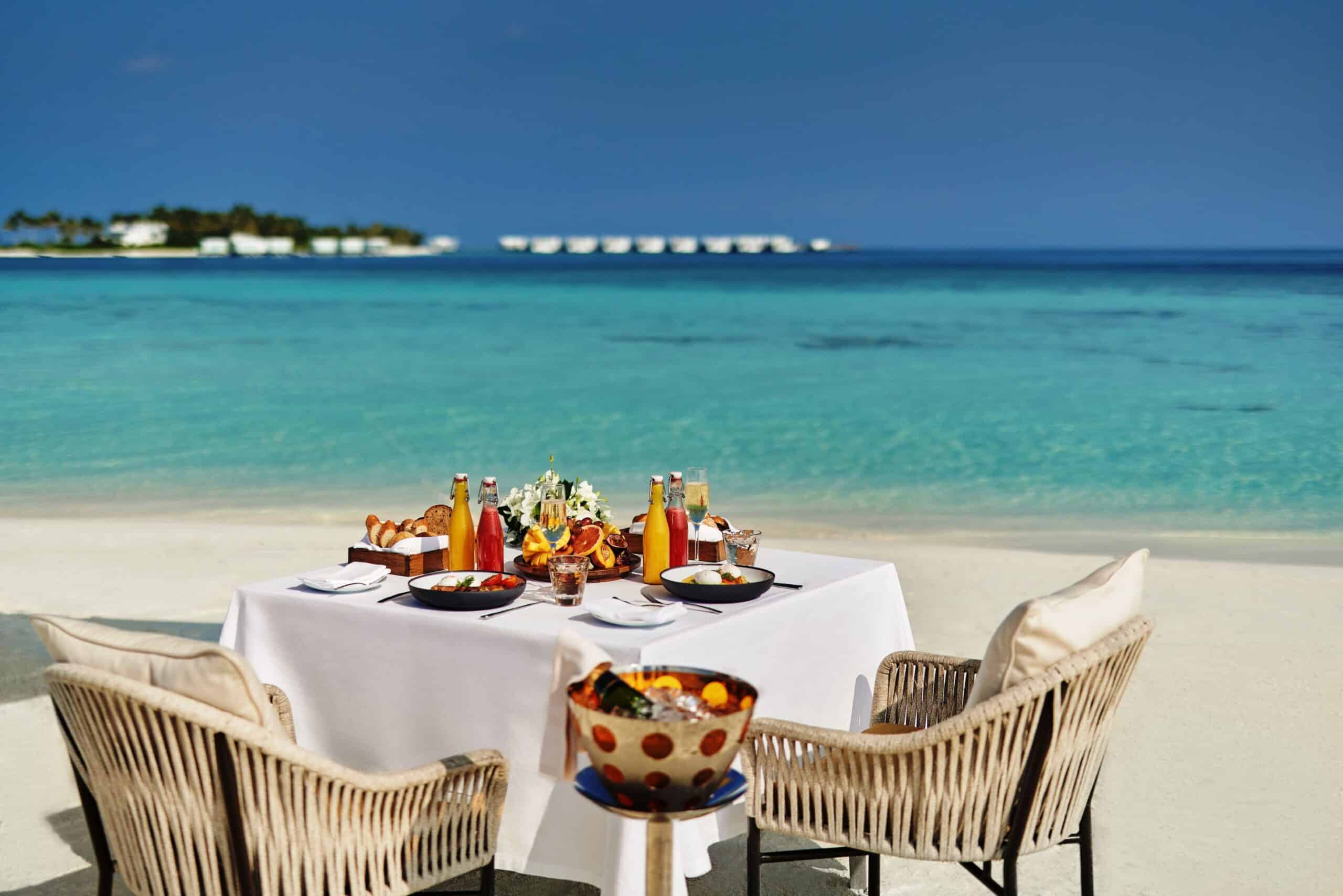 Jumeirah Olhahali Island Malediven Ontbijt