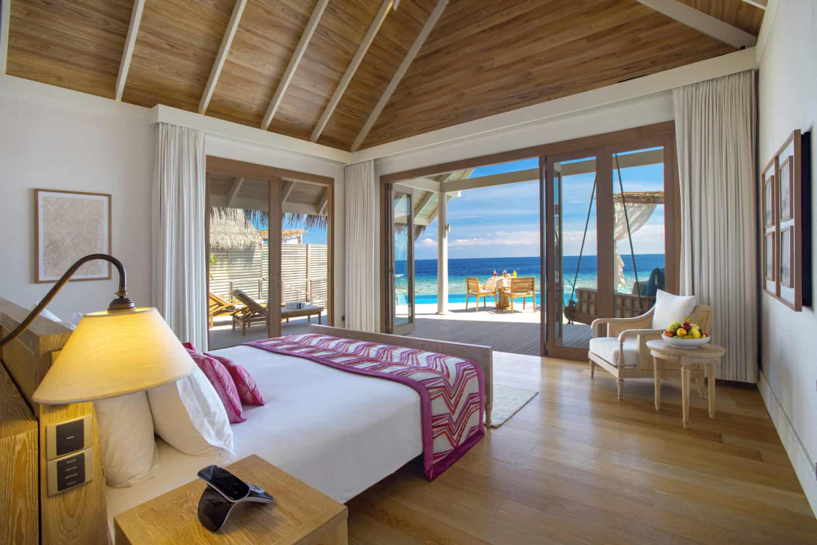 Milaidhoo Island Malediven Villa Zwembad