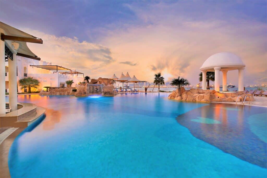 Sharq Village Spa Ritz Carlton Hotel Qatar Zwembad